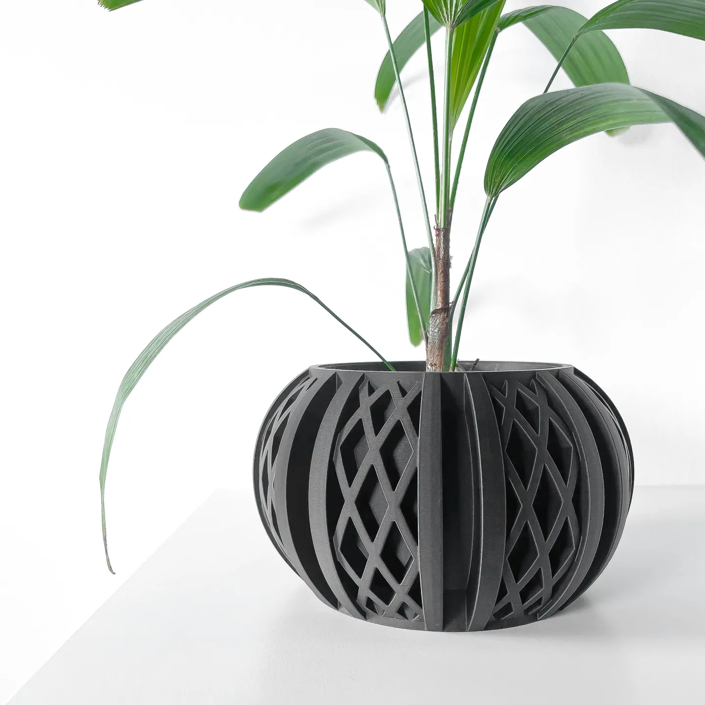 The Quivon Planter Pot with Drainage Tray | Modern & Unique Home Decor- 0070