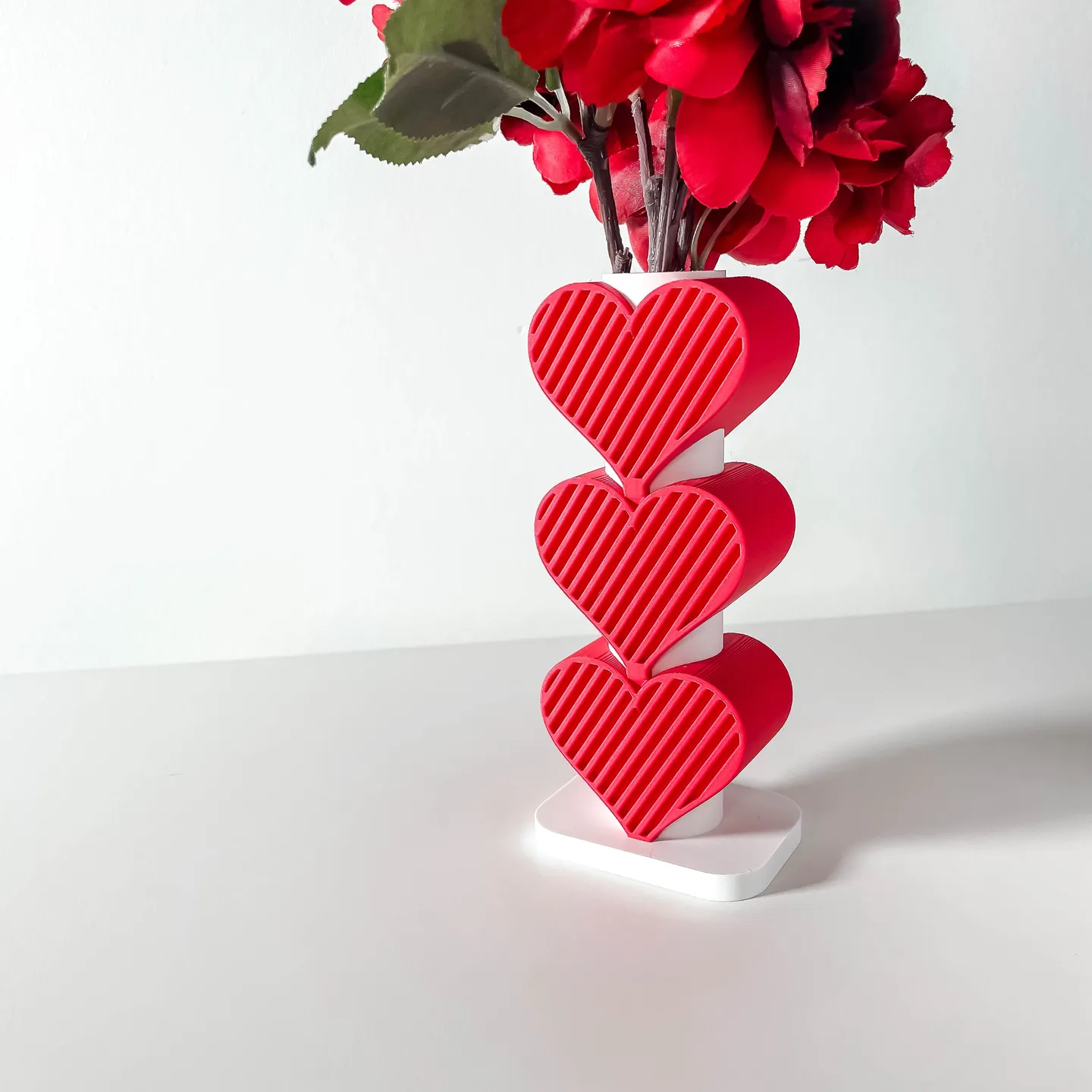 The Valentine Heart Flower Vase | Modern & Unique Home Decor for Flower Arrangements - 1050