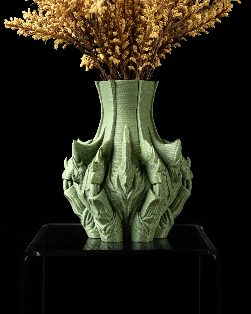 The Claw Flower Vase | Modern & Unique Home Decor for Flower Arrangements - 1145