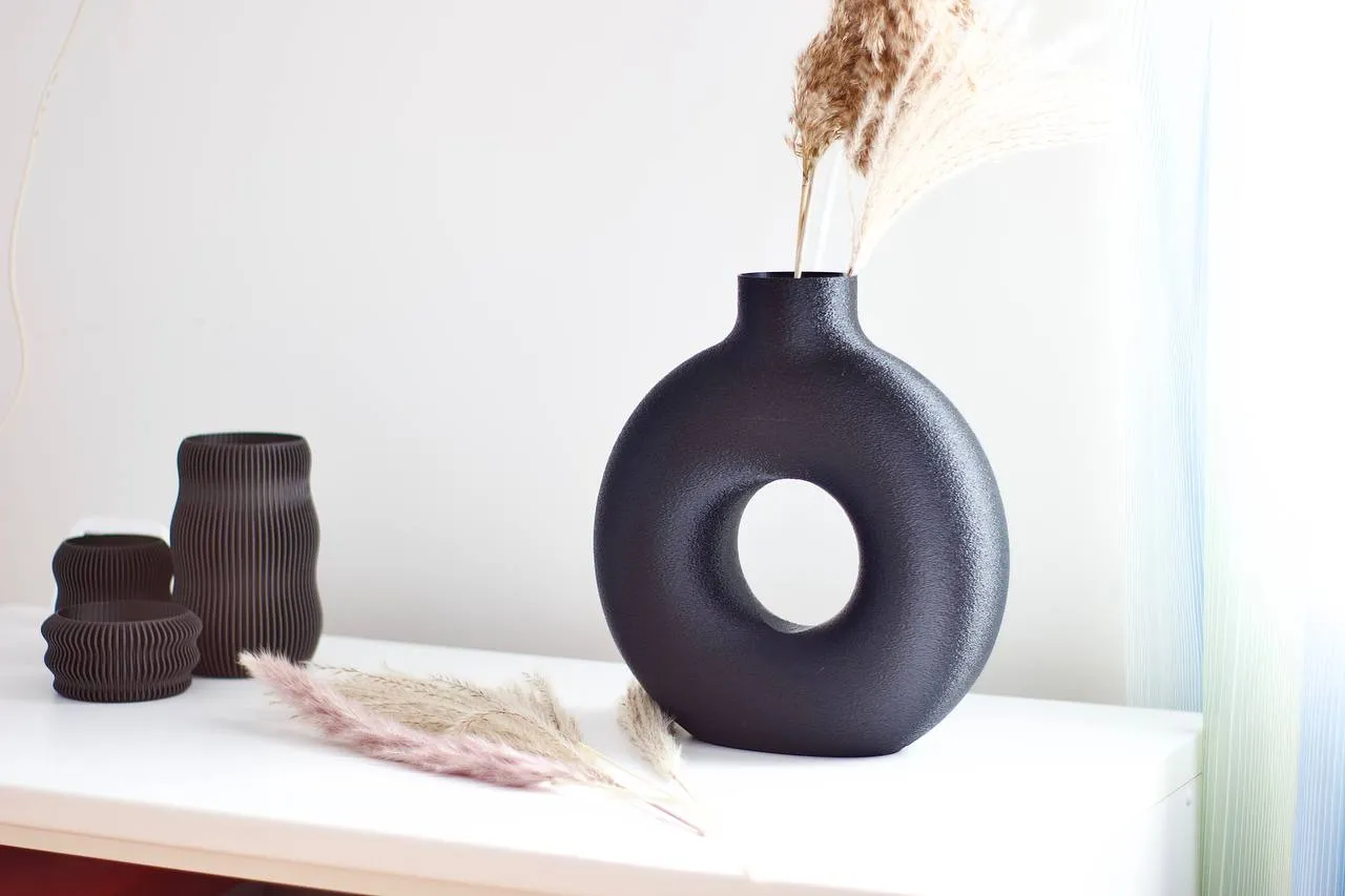 The Donut Flower Vase | Modern & Unique Home Decor for Flower Arrangements - 1155
