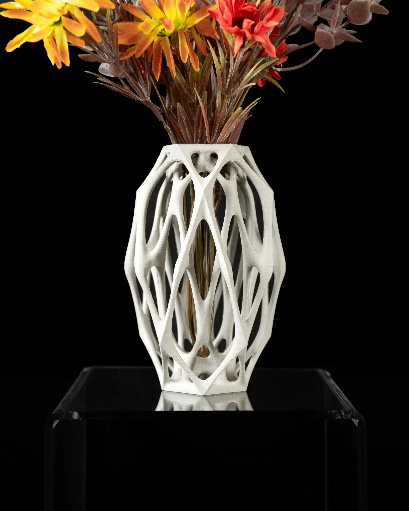 The Mantis Flower Vase | Modern & Unique Home Decor for Flower Arrangements - 1162