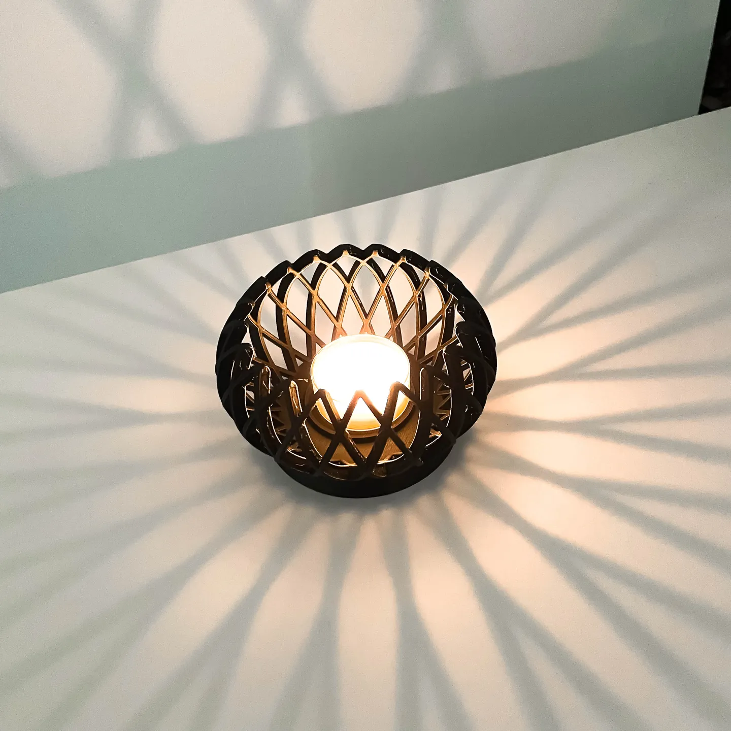 The Naar Tealight Candle Holder - 5003