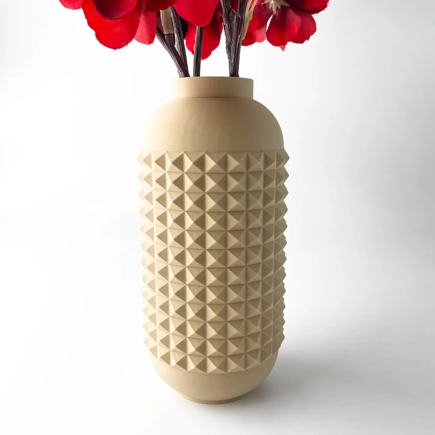 The Verdura Flower Vase | Modern & Unique Home Decor for Flower Arrangements - 1044